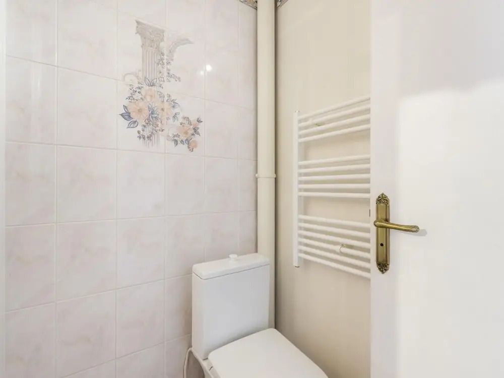Charming Apartment in Courseulles sur Mer Near Seabeach