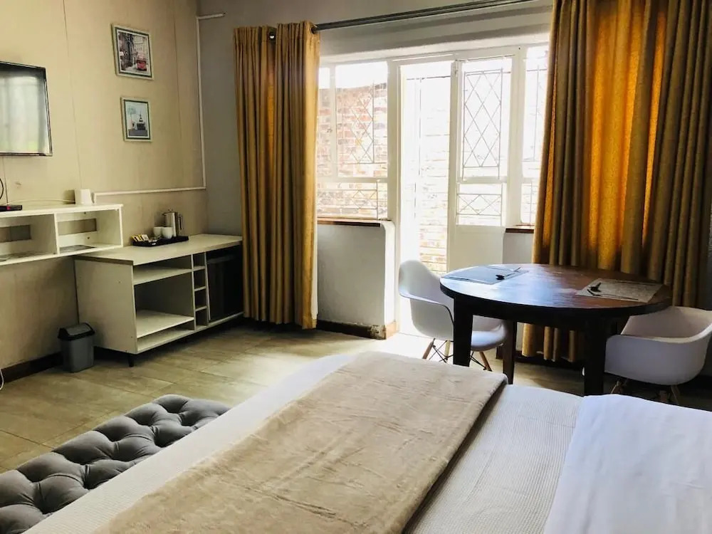 The Hilltop Guesthouse