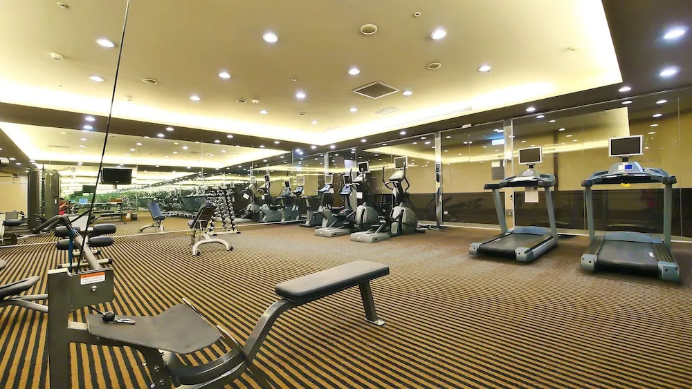 HiONE Holiday Hotel