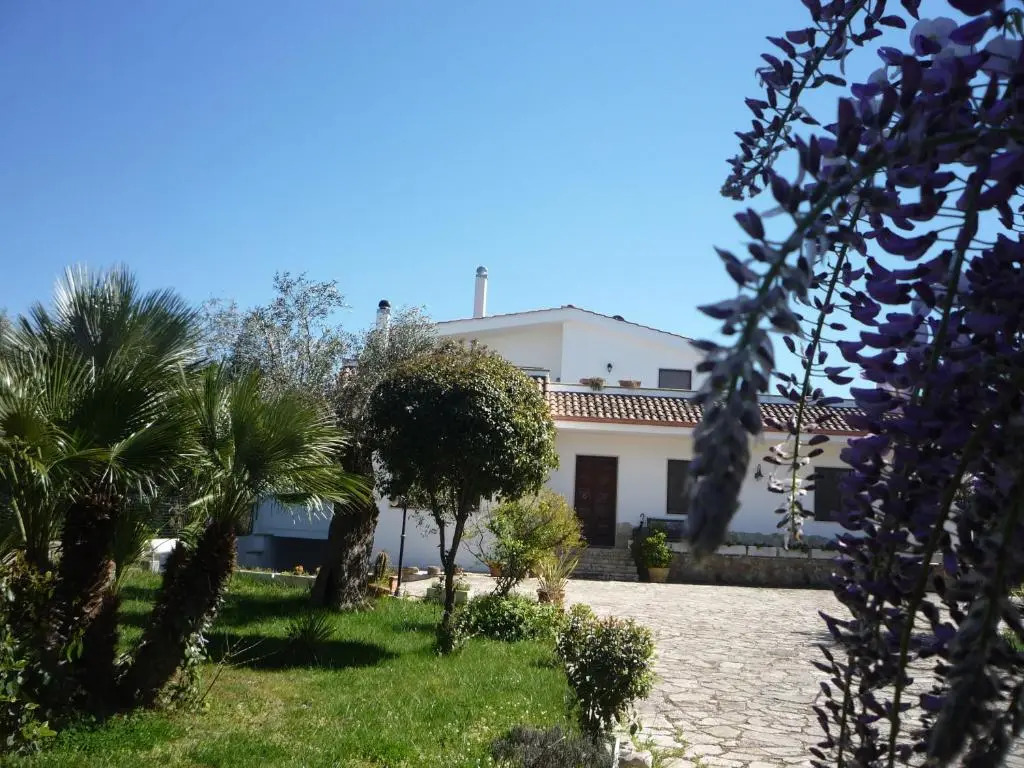 Le more Holiday Home
