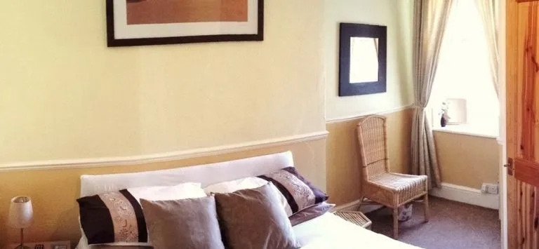 Bedmond Hotel