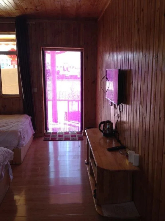Mordaga Dongzeyuan Hotel