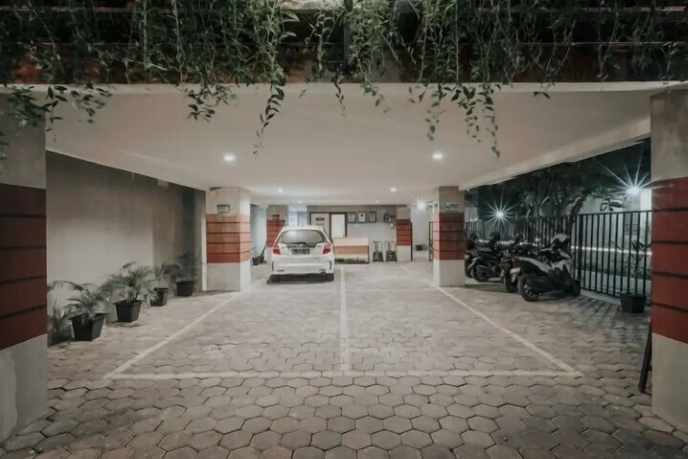DPARAGON KEMUNING