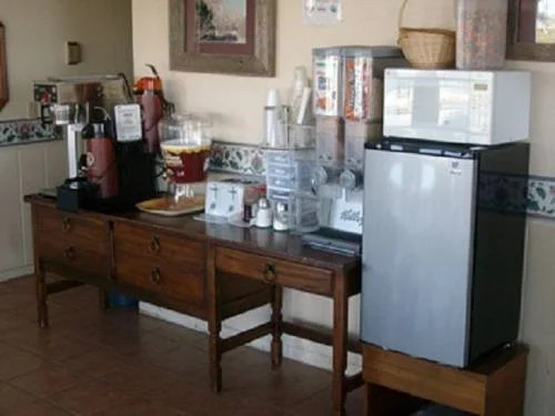 Knights Inn & Suites - Canyon