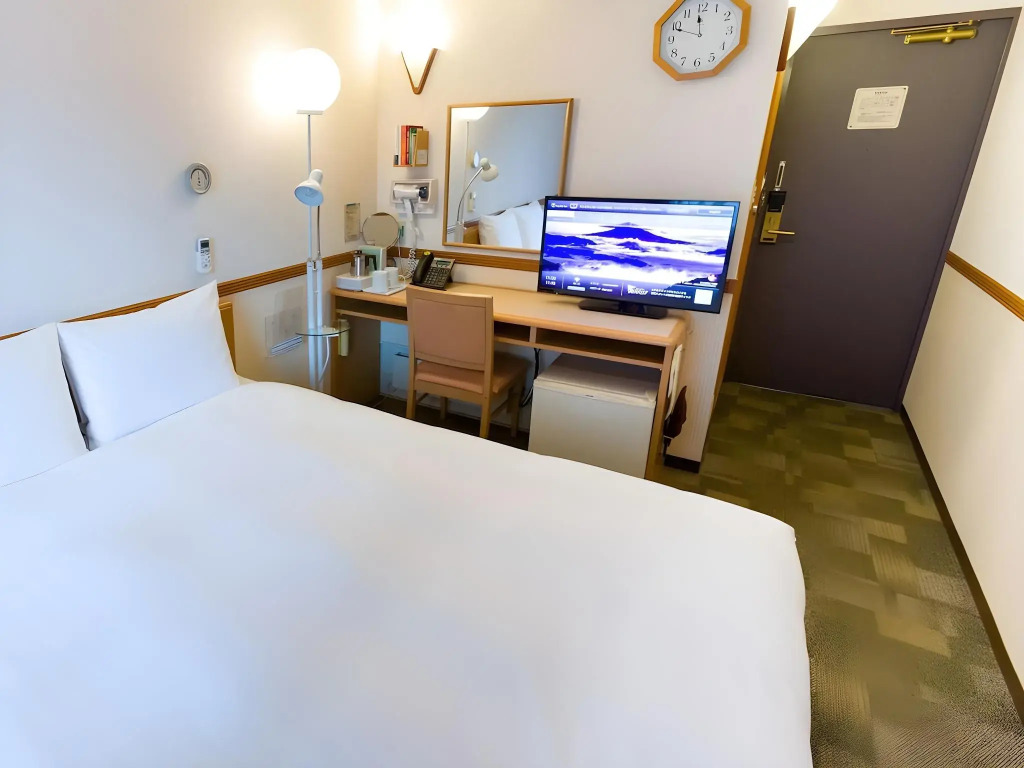 Toyoko Inn Okinawa Naha Shintoshin Omoromachi