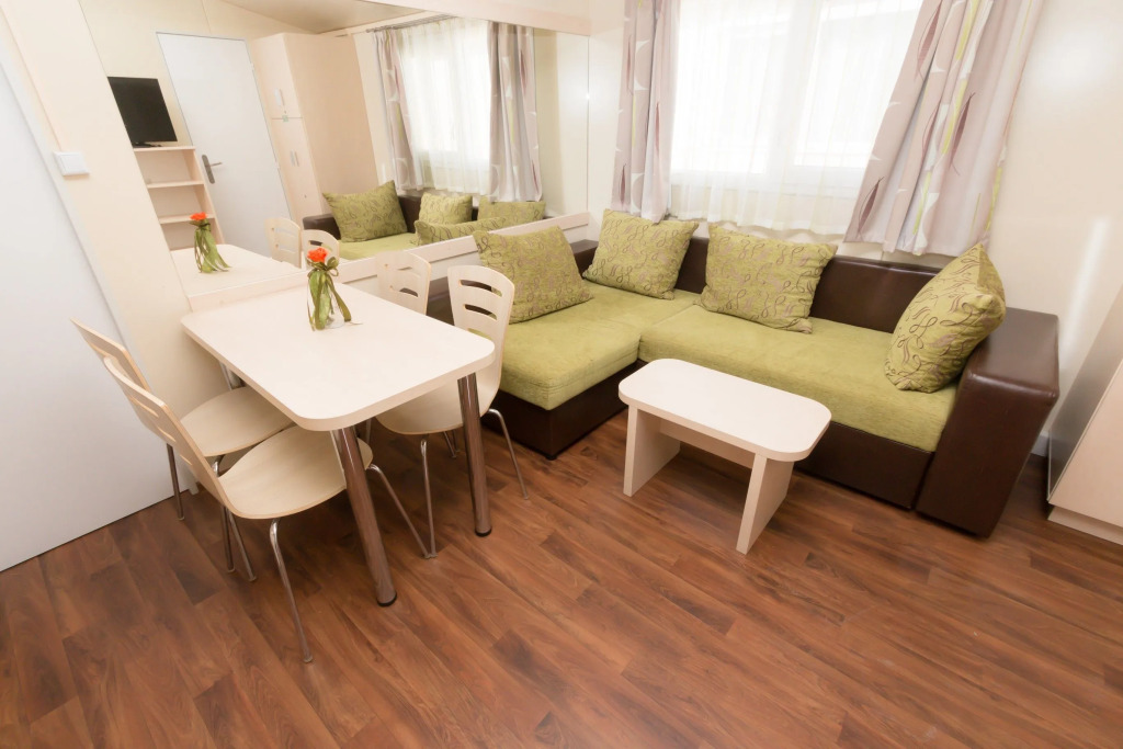 Aranypart Camping & Apartments