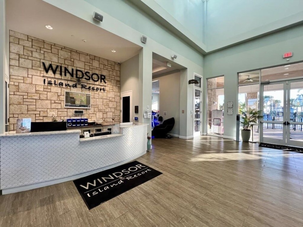 Fabulous 5bd Family Townhome With Splash Pool-726g 5 Bedroom Townhouse