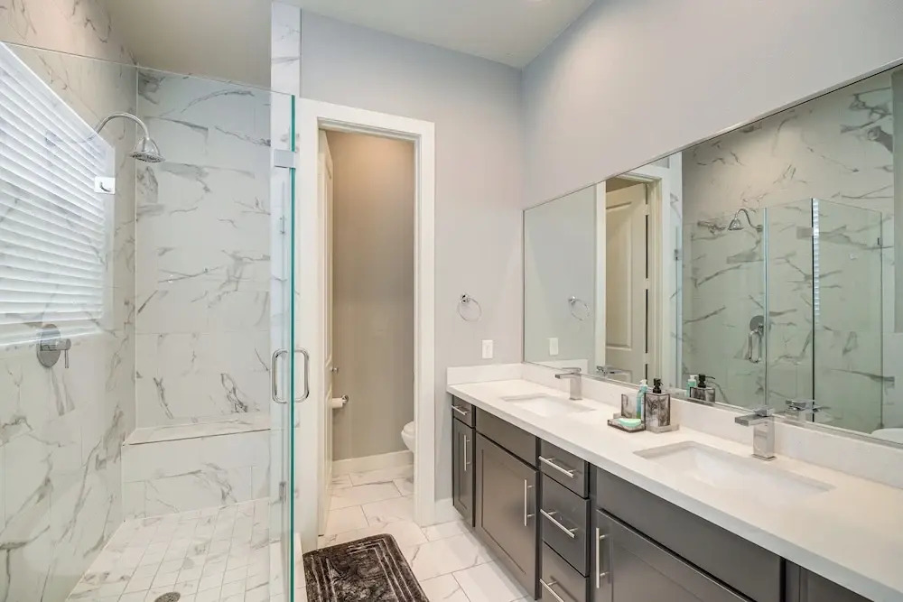 Central Condo: Near NRG Stadium & Houston Zoo!