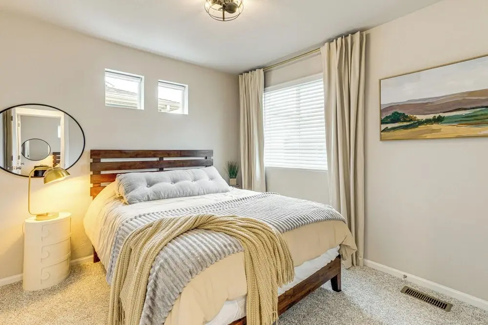 13 Mi to Dtwn Denver: Spacious Home w/ Balcony!