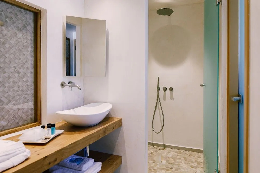 Opalia Suites