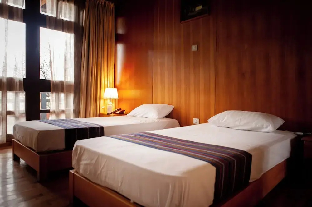 Hotel Ugyenling
