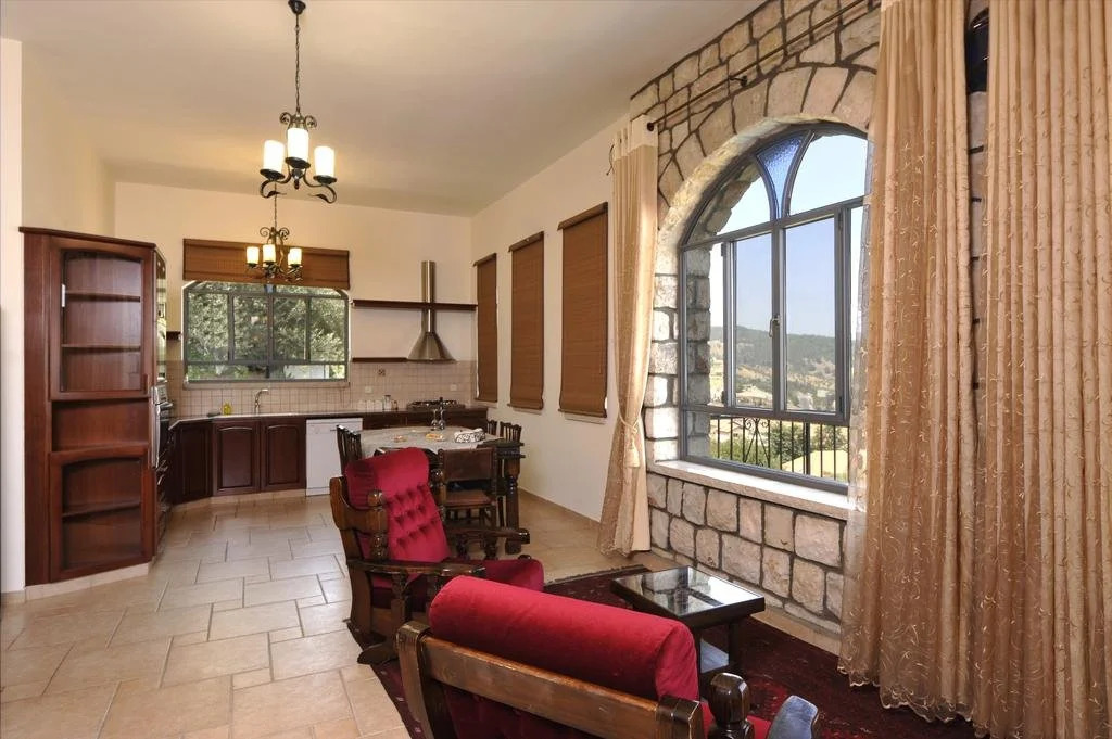 Hameiri Estate