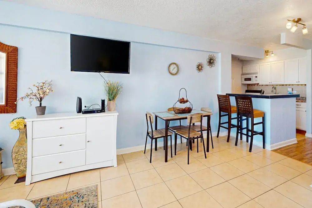 Daytona Beach Club 320 - Daytona Dreamin'