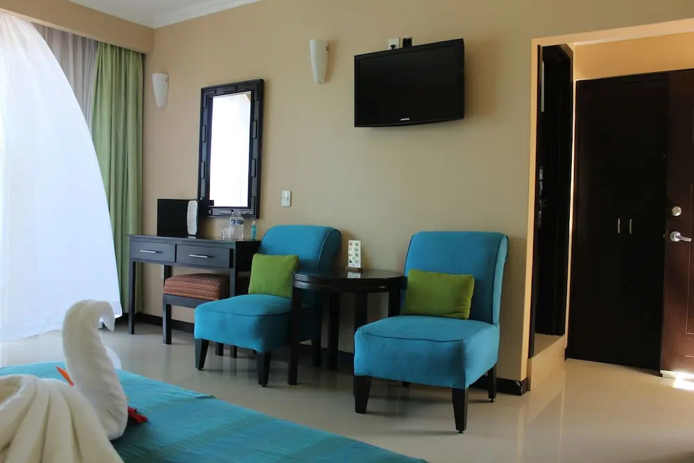 La Quinta Gran Bahía, Cuastecomates - Todo Incluido