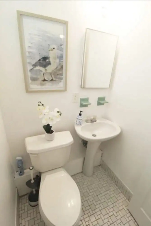 3BR 2BA Coral Terrace House by ASVR-2530
