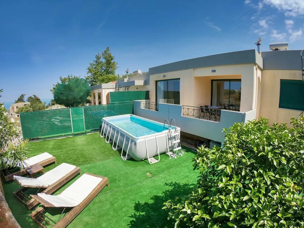 Villa Iris