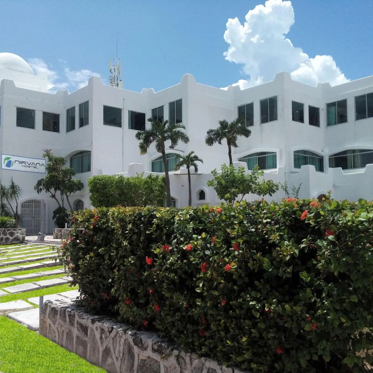 Nirvana Hotel - Cancun Hotel Zone