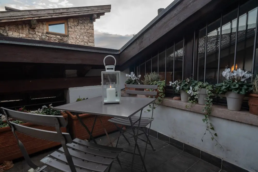 S. Trinità 18, Suites & Rooms