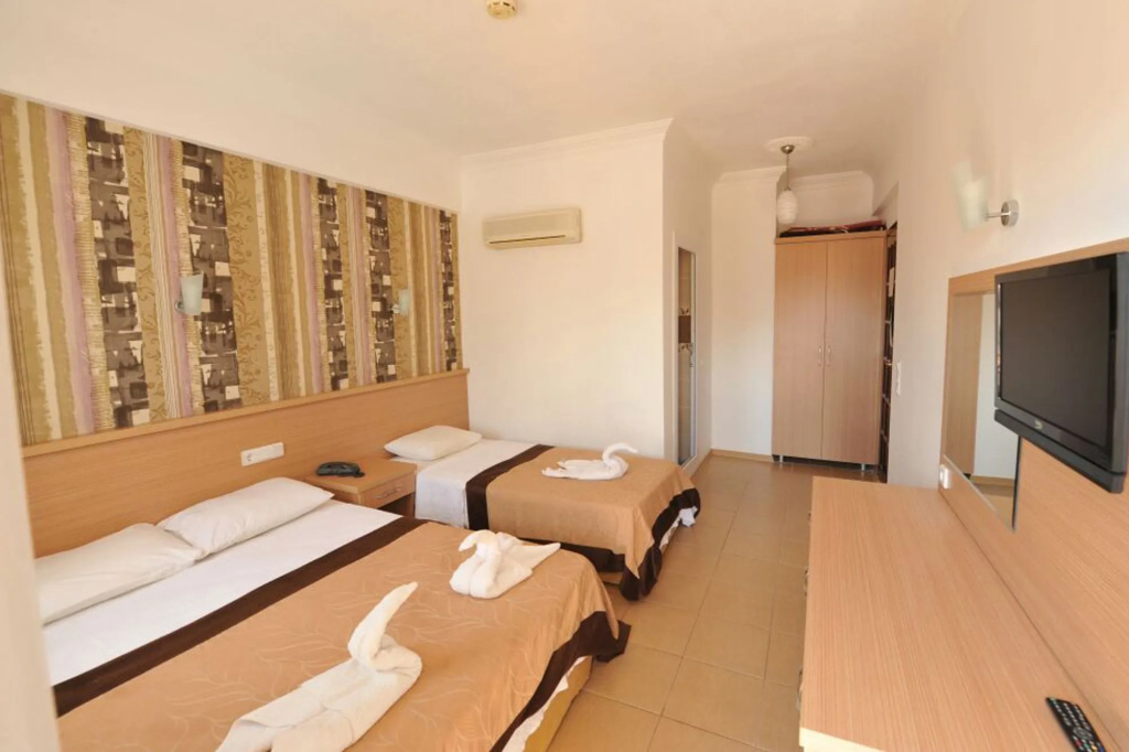 Taner Otel