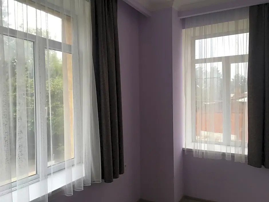 Kmg Hotel