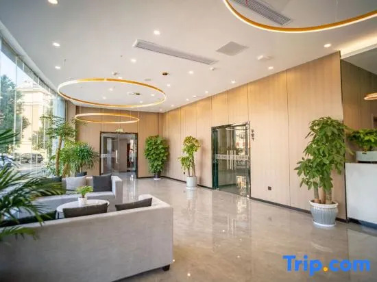 Yuehao Hotel (Ningguo High-Speed Railway Station)