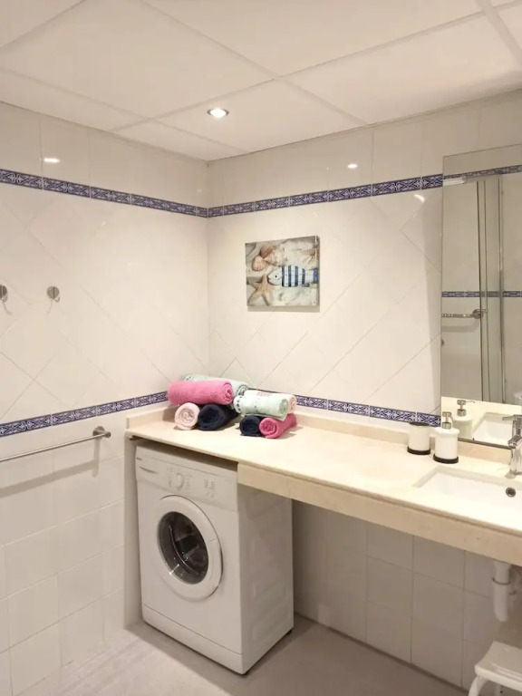 Apartment With one Bedroom in Benalmádena, With Shared Pool and Furnished Terrace