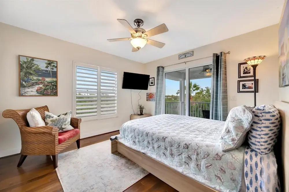 Terra Ceia Private Saltwater Pond Home
