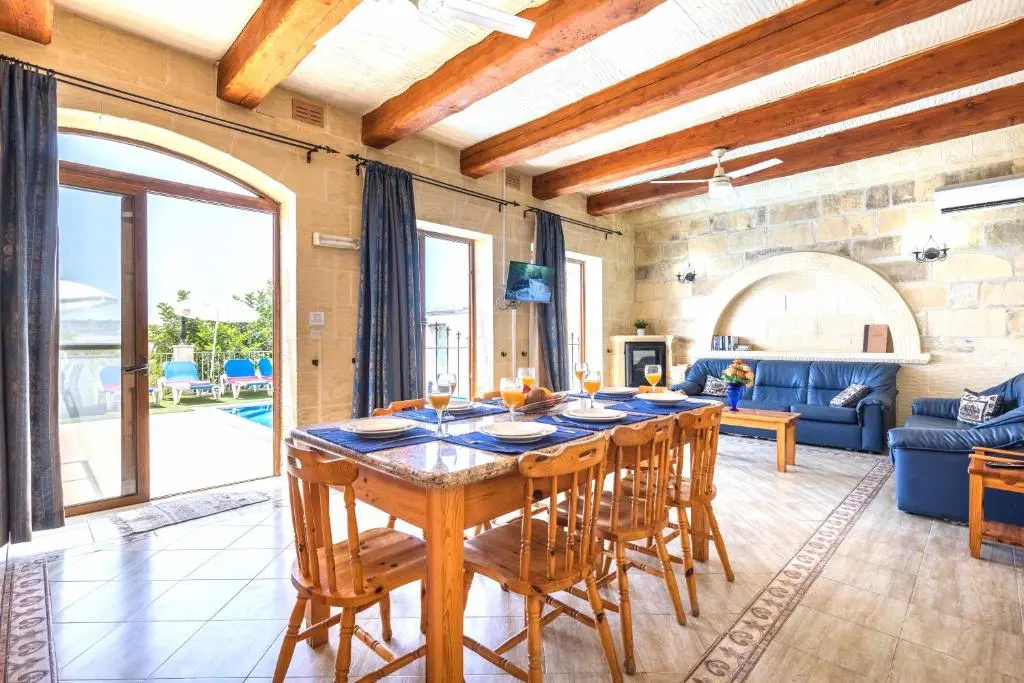 Ta Guljetta 4 Bedroom Villa With Private Pool