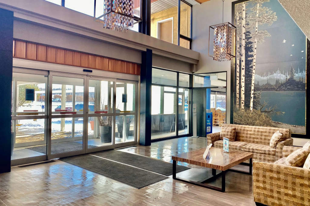 Ramada by Wyndham Whitecourt