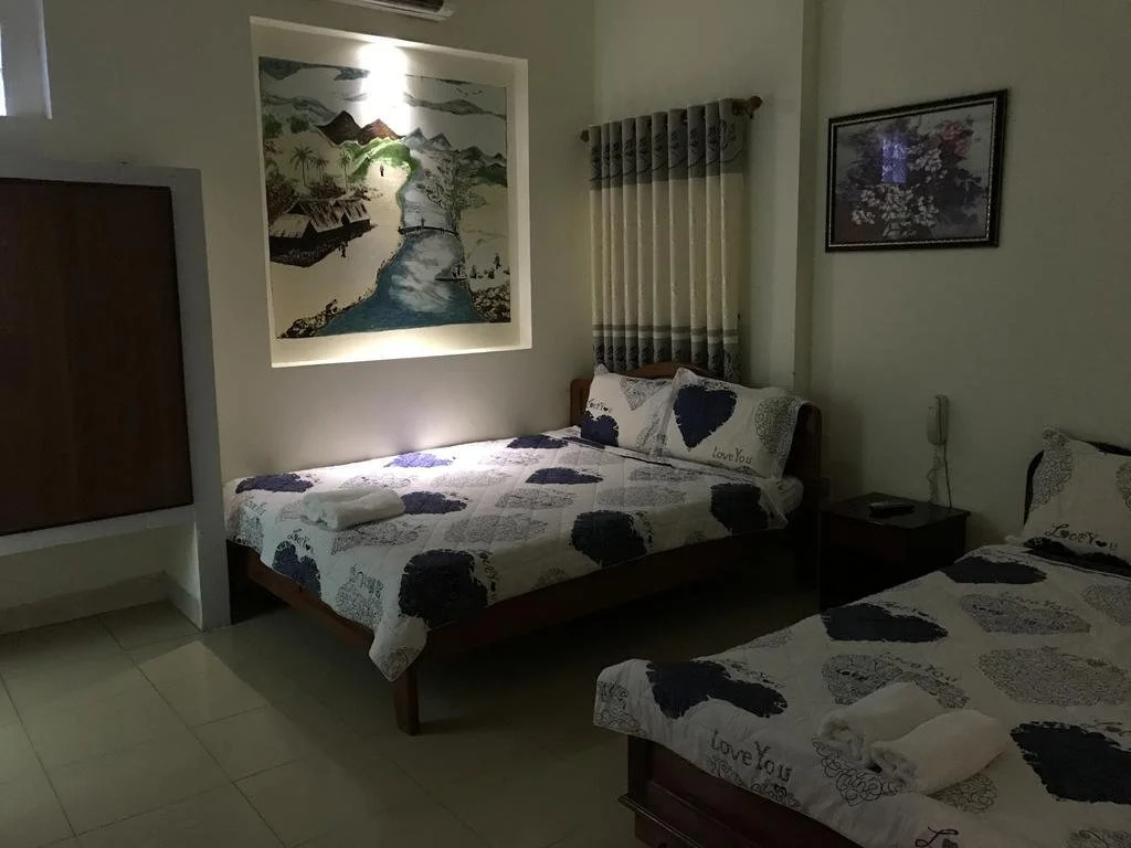 Hung Thanh Hotel
