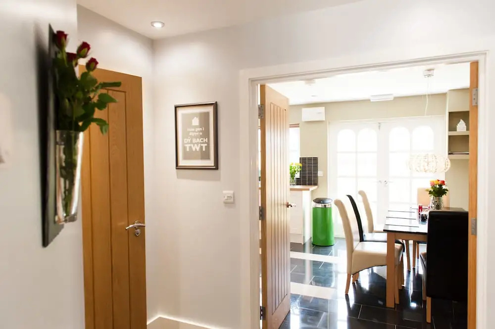 Ar Lan Y Mor Seaside Apartment