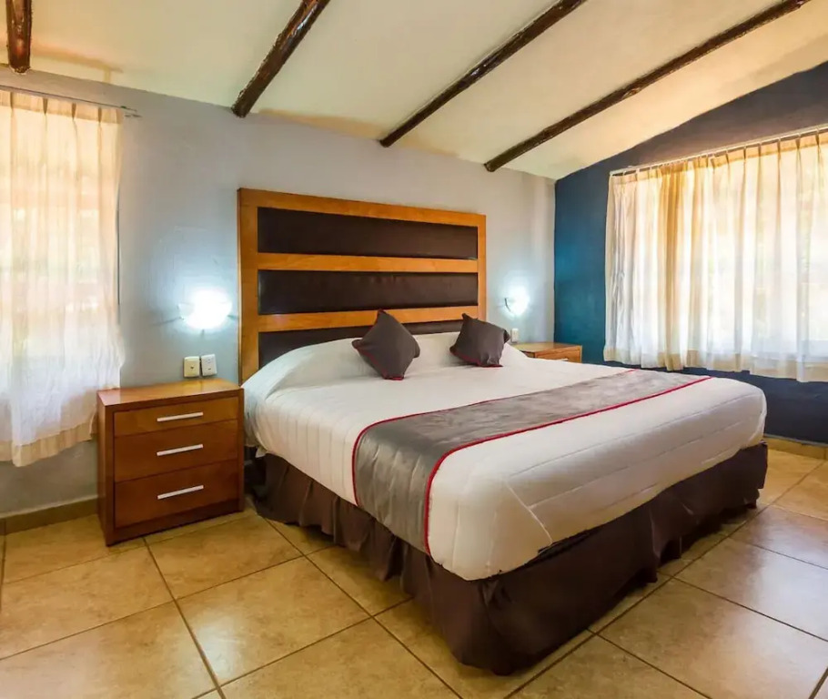 Taanah Hotel & Glamping