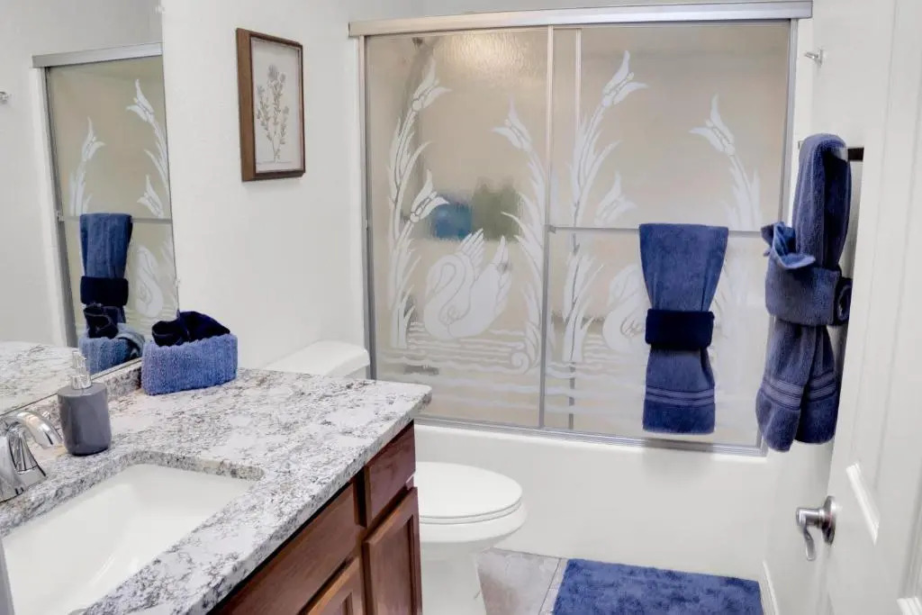 *New* Cozy Pool Home - Heart Of Lake Havasu