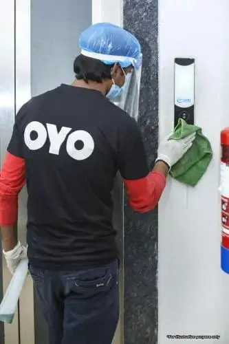 Hotel Premier By OYO