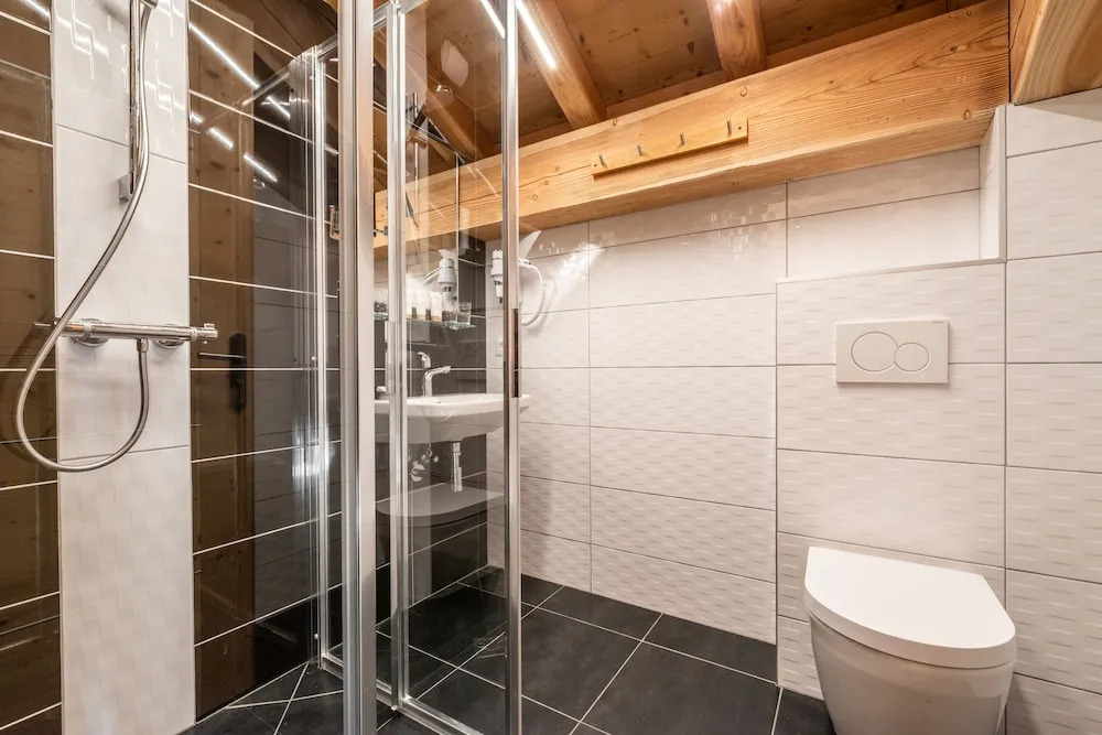 Les Hirondelles Apartments Morzine By Emerald Stay