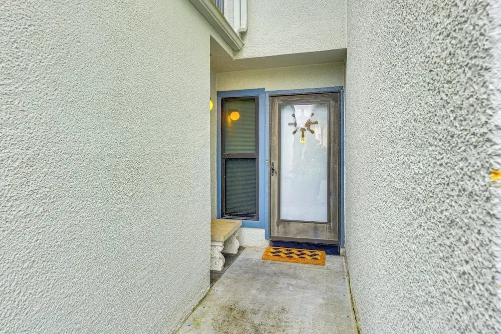 Community Pool: St Augustine Condo Near Beaches