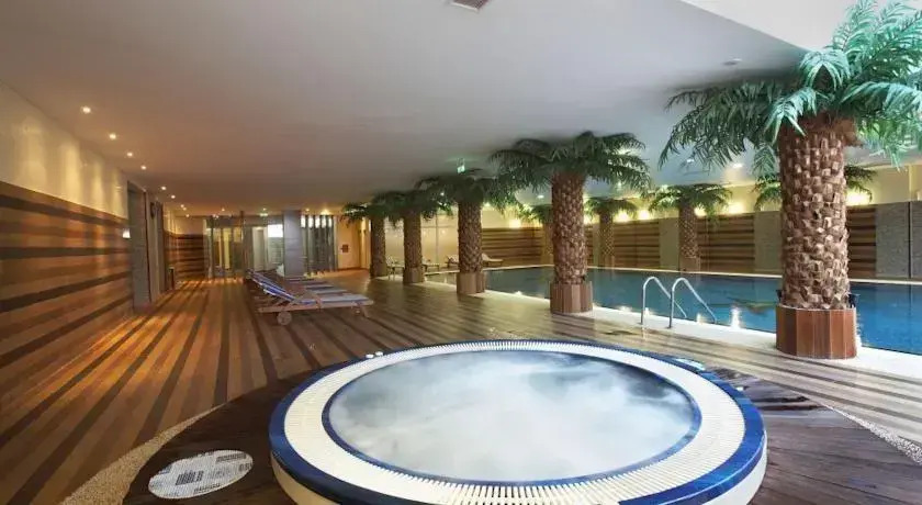 Borovets Hills Ski & Spa - Half Board