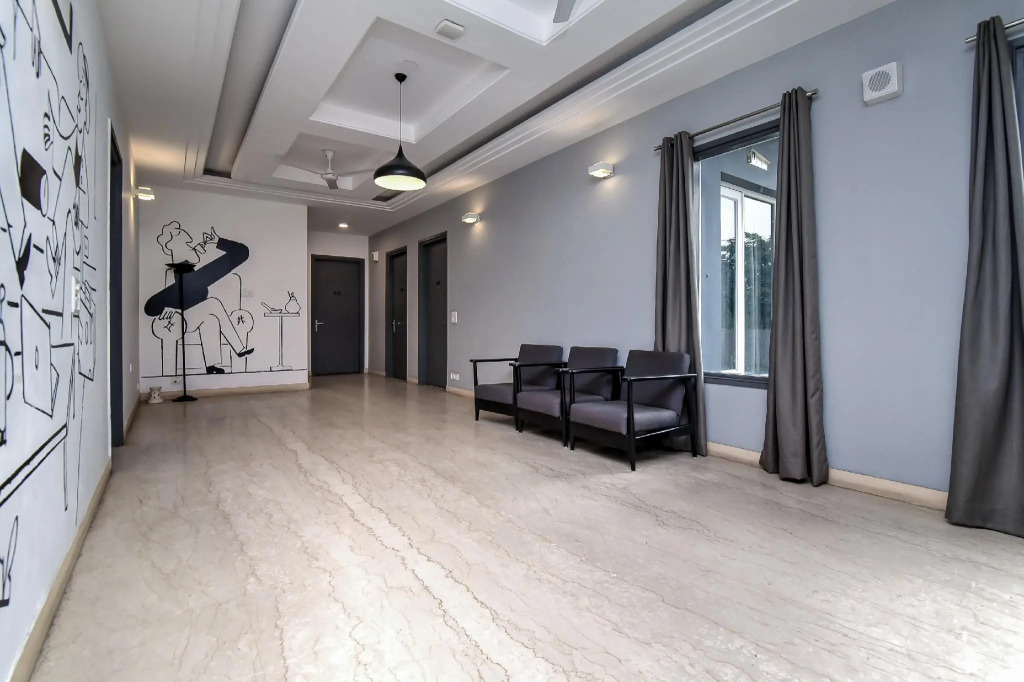 Super Townhouse Sector 49 Sohna Road