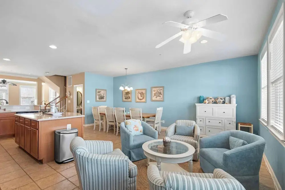 44 Sunset Island Dr