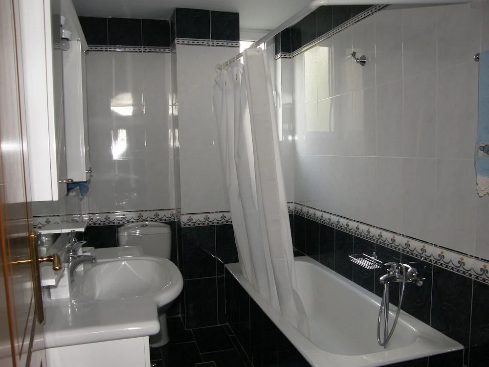 Villa in Lefkogia Crete With Swimming Pool