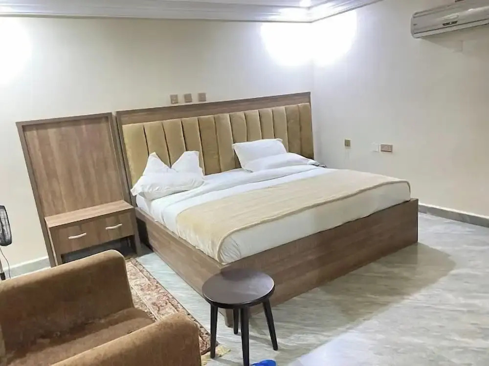 Muna Hotels