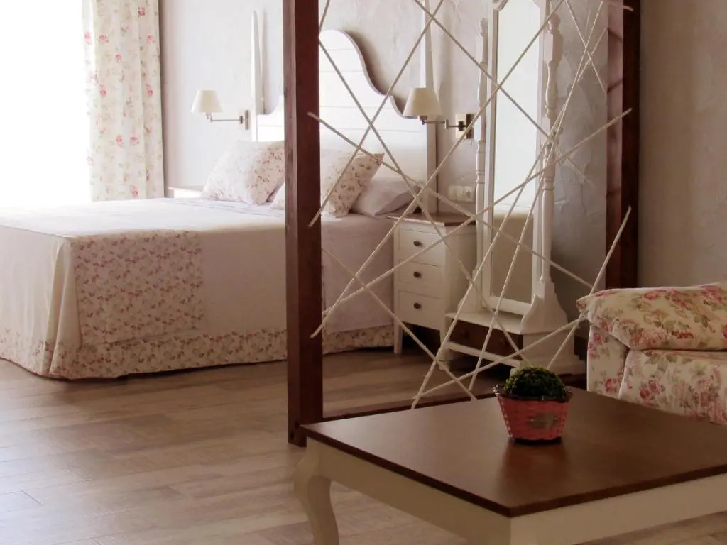 Suites BELLAHELLIN