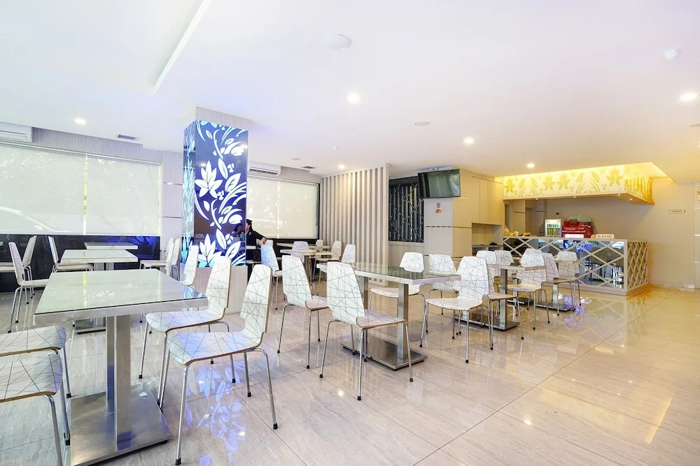 ZEN Rooms Near Teluk Tering