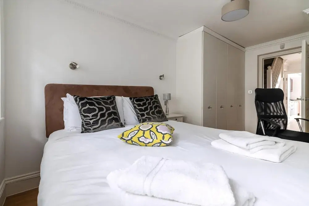 Gorgeous Kentish Town Flat