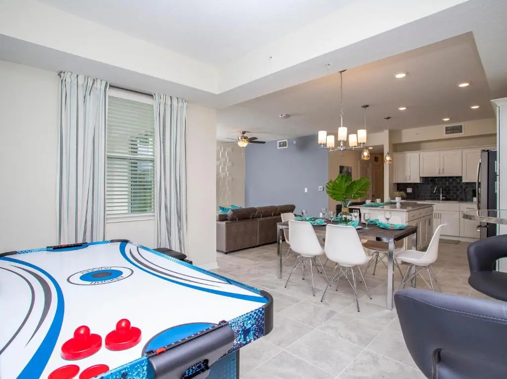 Marvelous 2 Bd Apt Close to Disney at Storey Lake 106