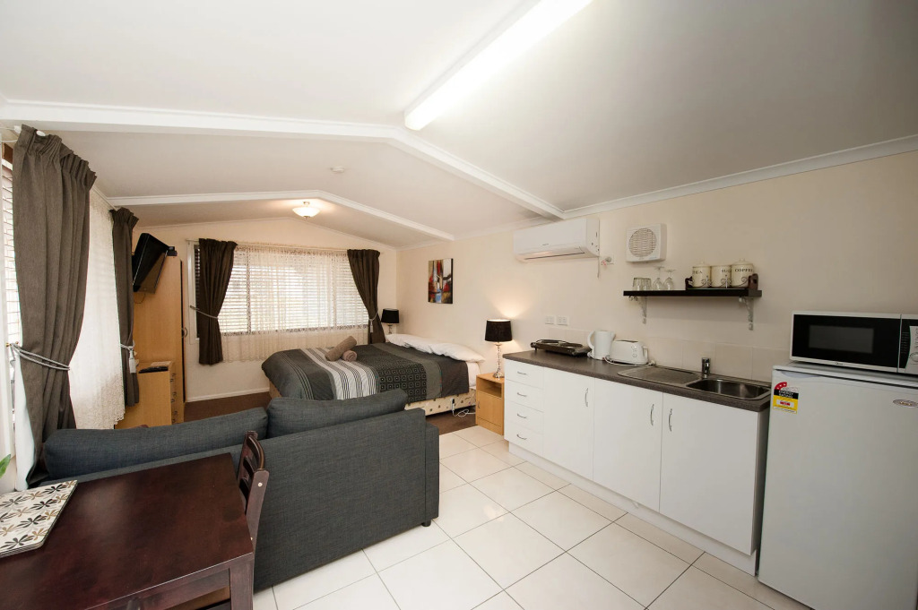 Sapphire City Motor Inn