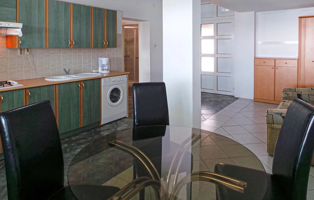 Beautiful Home In Ika