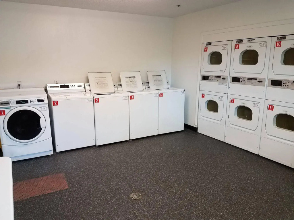 InTown Suites Extended Stay San Antonio TX - Leon Valley South