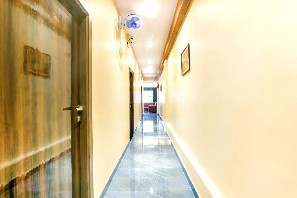Fabexpress Zara Inn