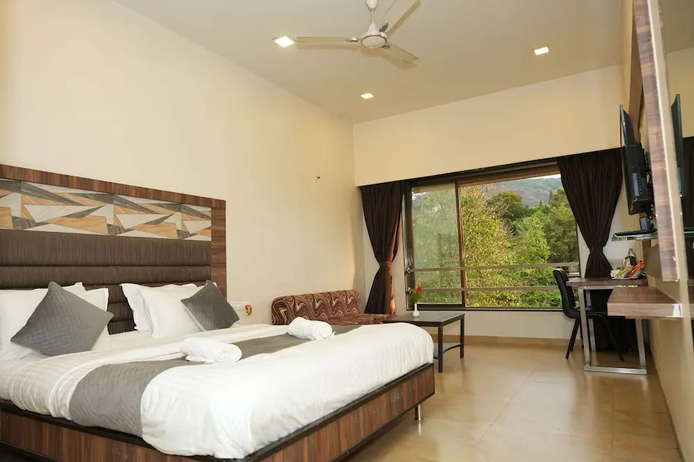 Hotel Lalit inn Lonavala